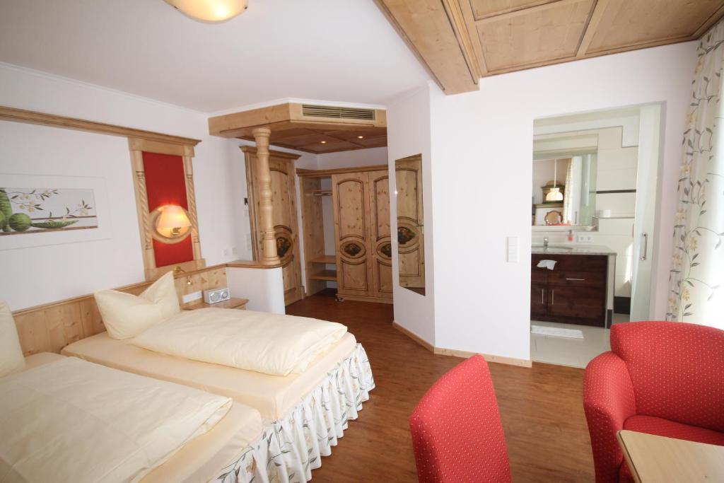 Wohlfuehlhotel Bercher Waldshut-Tiengen Quarto foto